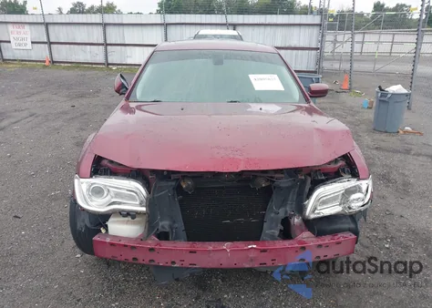 2017 Chrysler 300 Limited из США, поврежденный, VIN 2C3CCAAG4HH661953